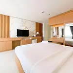 Homey And Strategic Studio